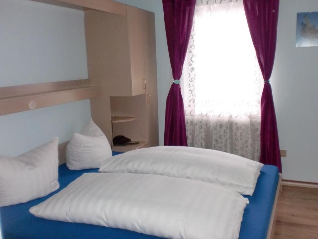 Hotel Sonne Bad Wildbad Habitación foto